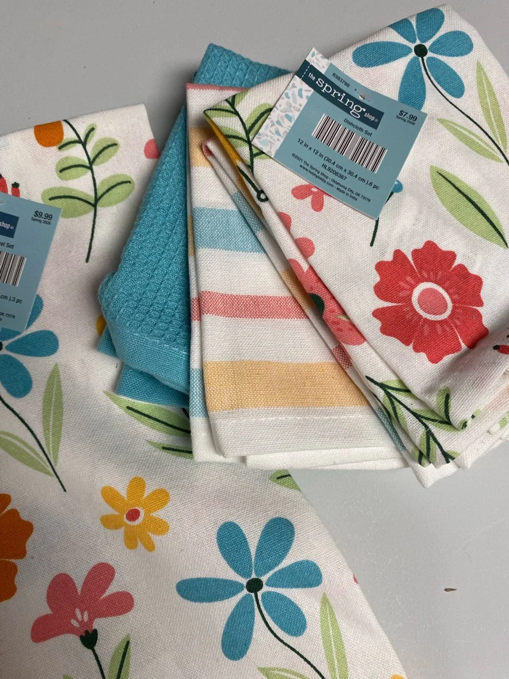 Floral Cotton Kitchen Towels - White with Multicolor Flowers and Teal. NWT